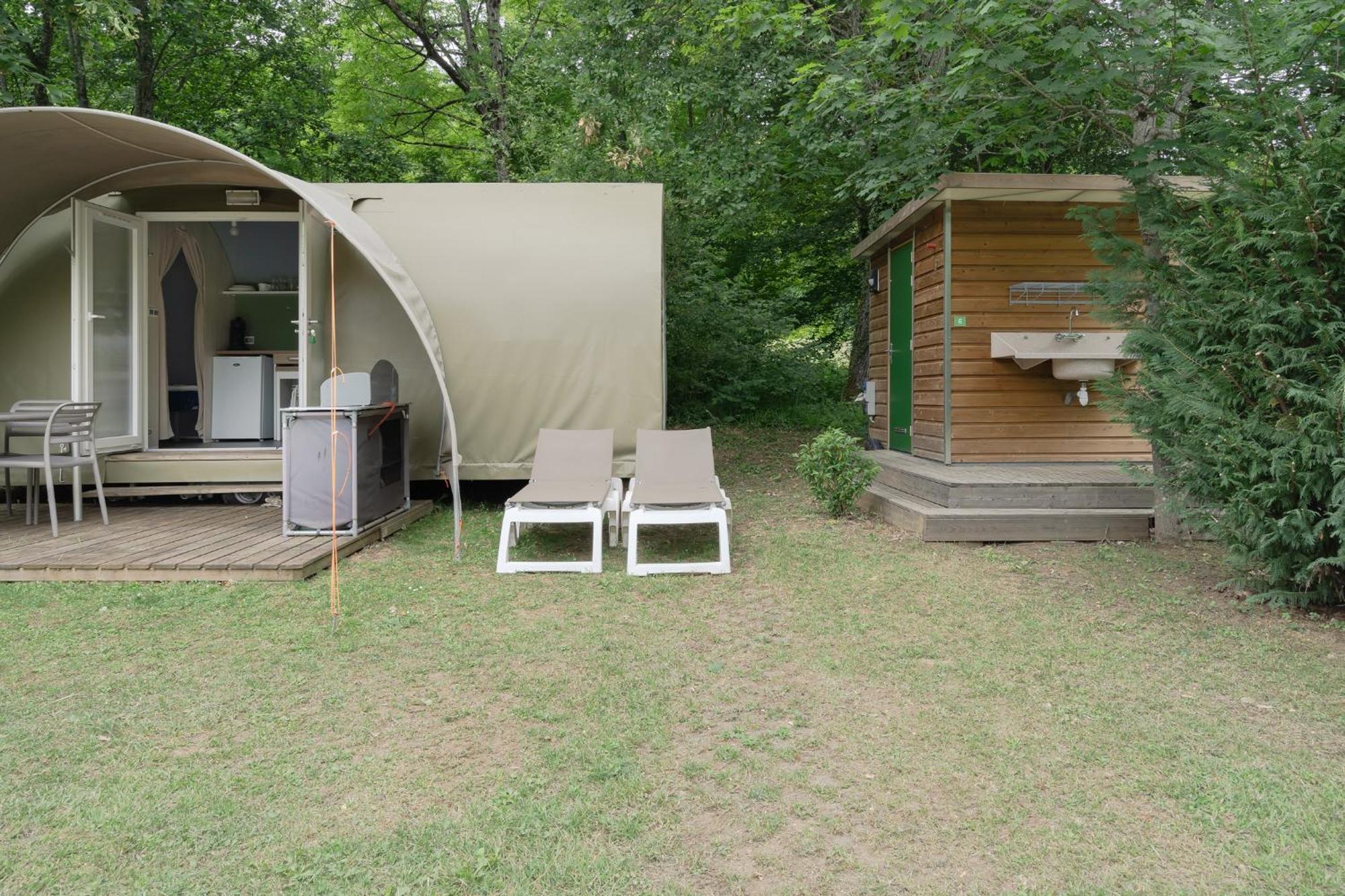 Camping Rcn Le Moulin De La Pique Belvès Exterior foto