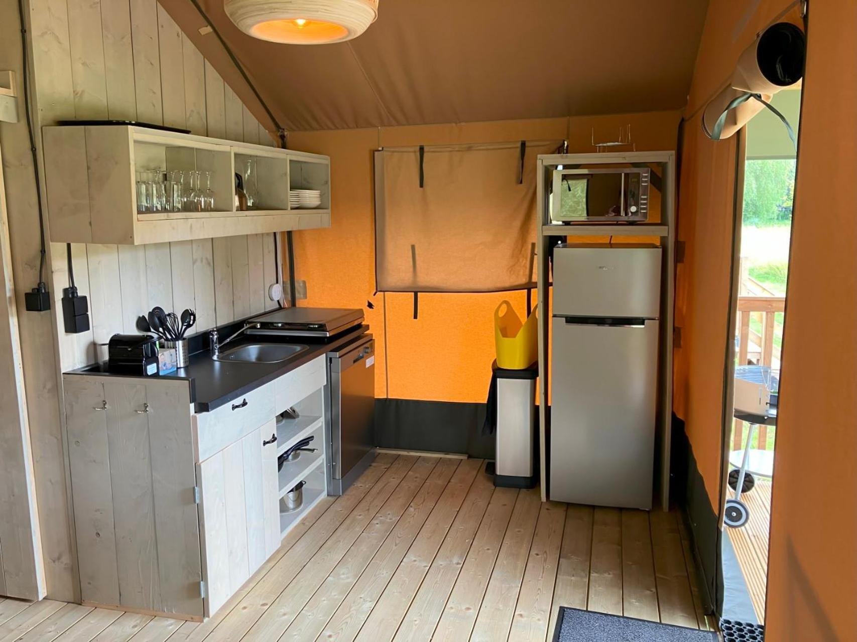 Camping Rcn Le Moulin De La Pique Belvès Habitación foto
