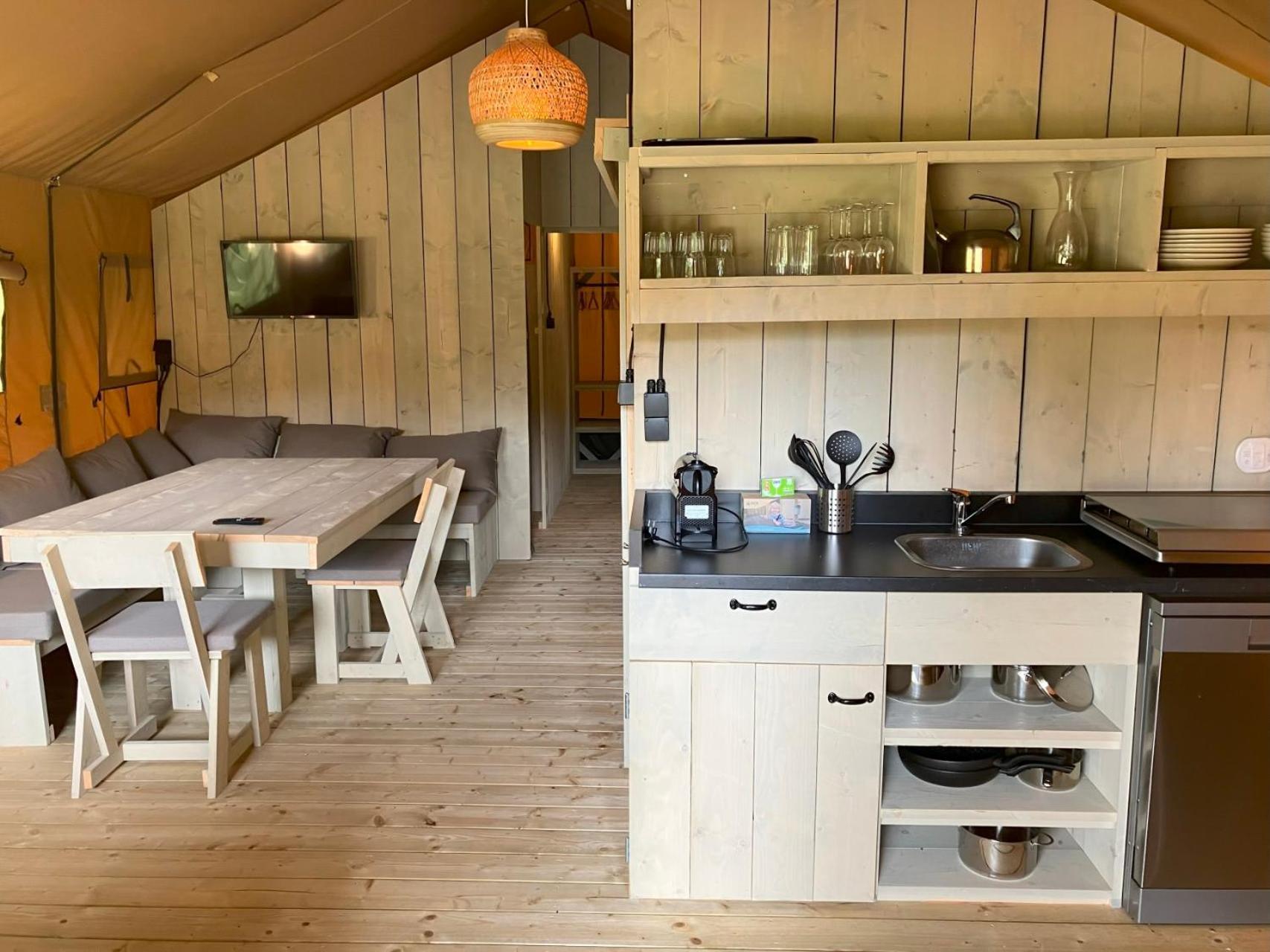 Camping Rcn Le Moulin De La Pique Belvès Habitación foto