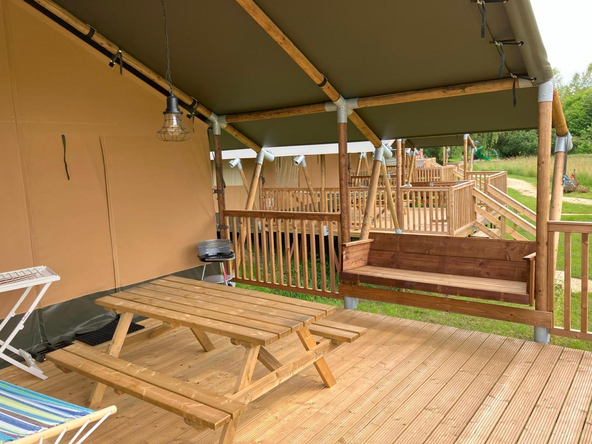 Camping Rcn Le Moulin De La Pique Belvès Habitación foto