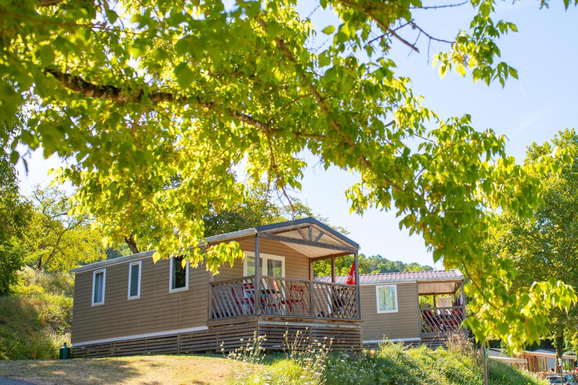 Camping Rcn Le Moulin De La Pique Belvès Exterior foto